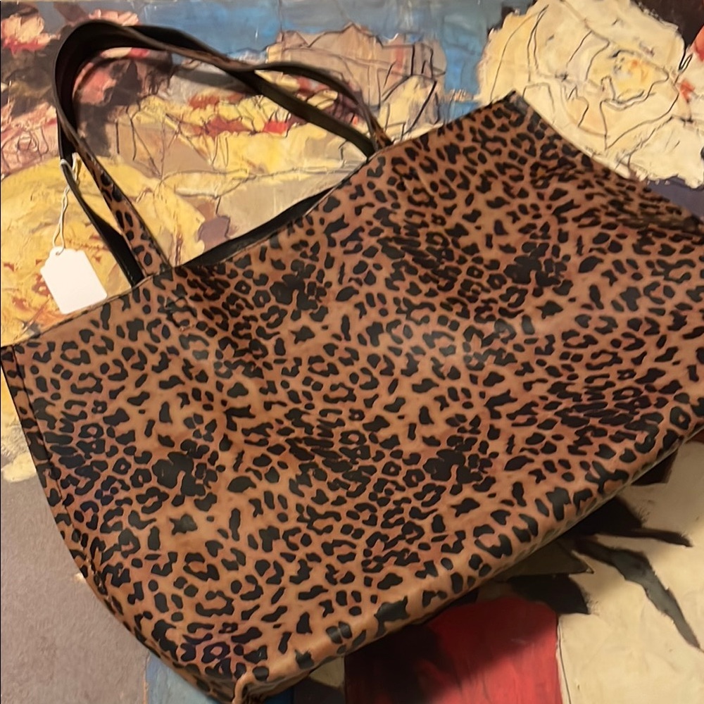 Large Tote & Interior Pouch